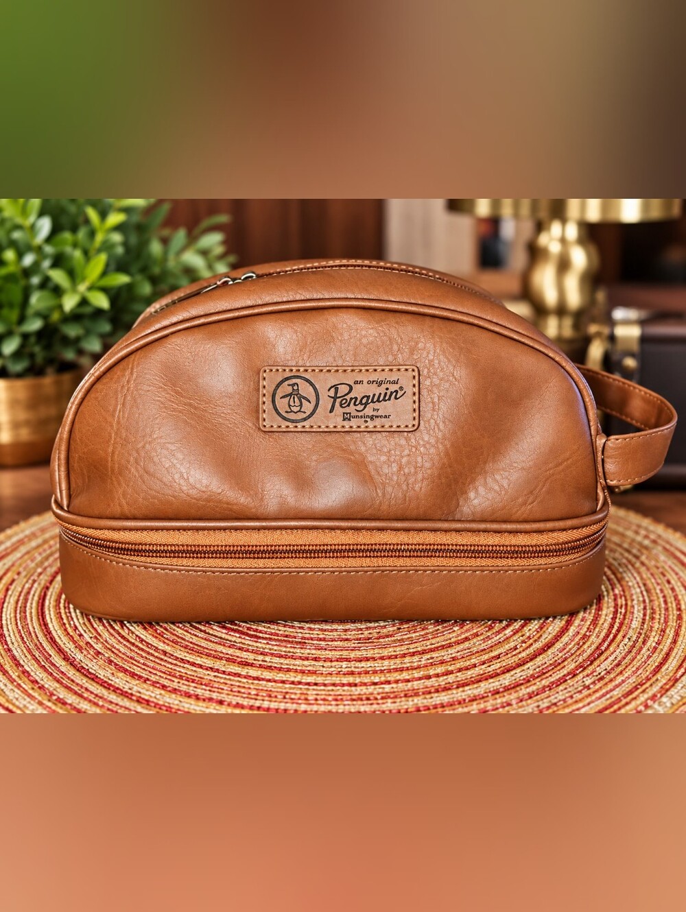 NWT Men's Travel/Toiletry Bag By Penguin